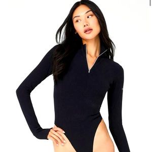 Alo Yoga Rise-Up Long Sleeve Bodysuit - Size Small - Black